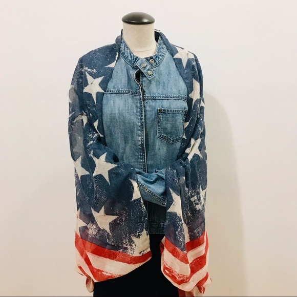 Mossimo Supply Co. stars and stripe red, white and blue infinity scarf. EUC - Picture 7 of 10